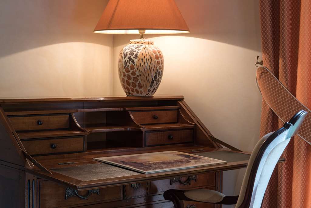 Hotel Les Freres Ibarboure Bidart Zimmer foto
